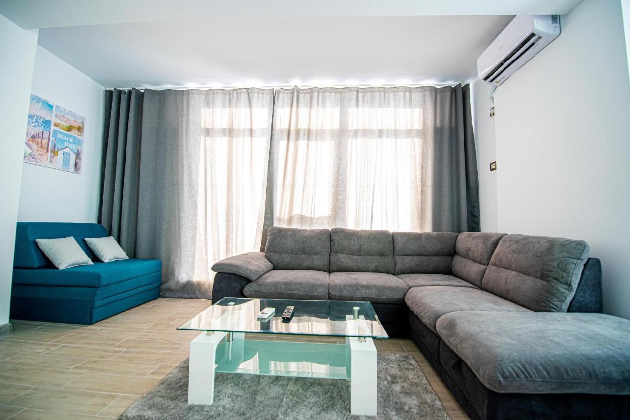 Apartment Katrina - Alezzi Beach - Sea View Năvodari Kültér fotó