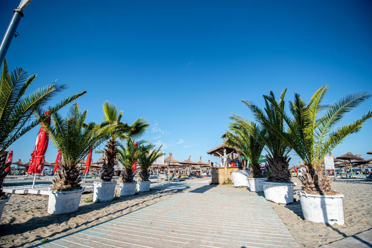 Apartment Katrina - Alezzi Beach - Sea View Năvodari Kültér fotó