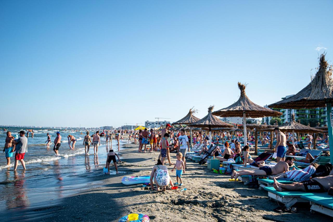 Apartment Katrina - Alezzi Beach - Sea View Năvodari Kültér fotó